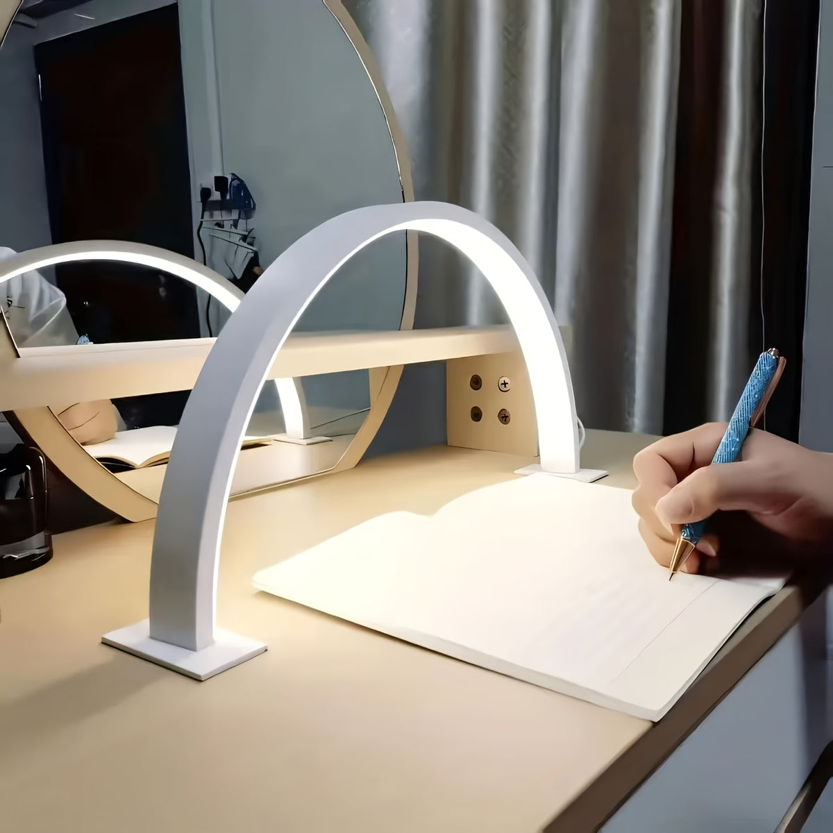 white   led desk lamp adjustable brightness