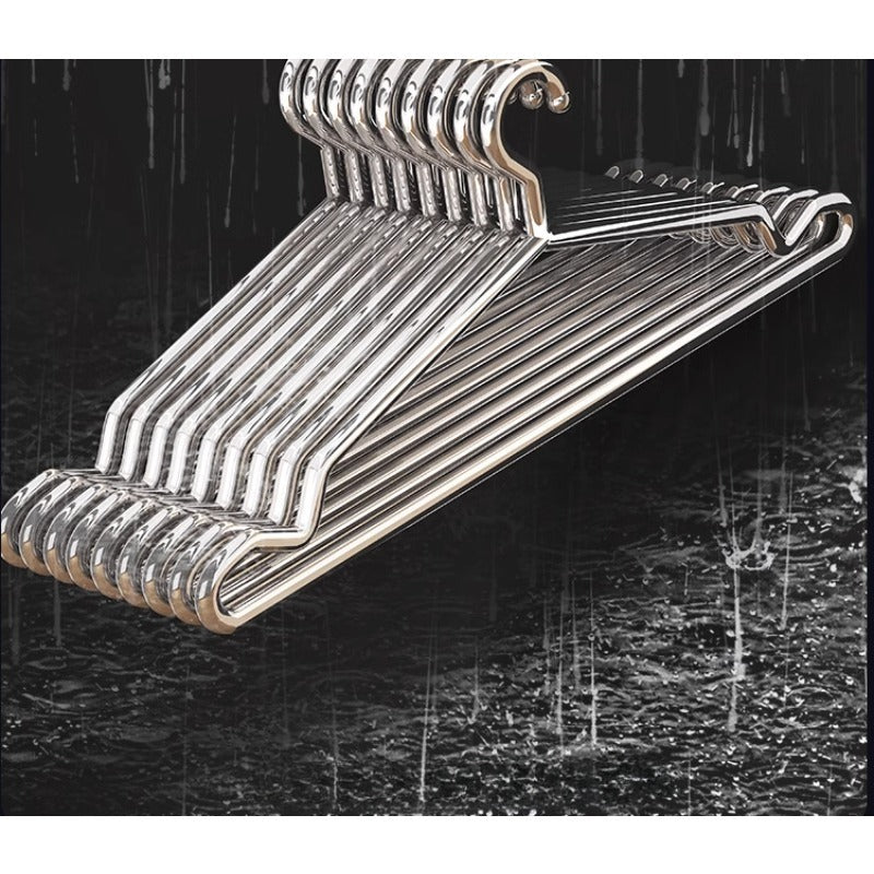 20 reinforced metal hangers non slip   shoulders